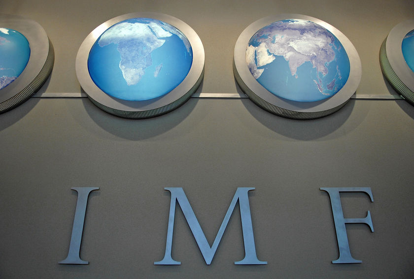 Δεν κάνει βήμα πίσω το ΔΝΤ για το χρέος