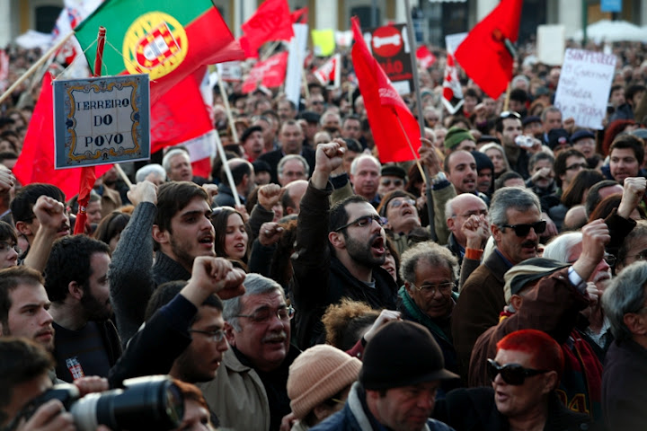 Πήραν κεφάλι οι σοσιαλιστές στην Πορτογαλία