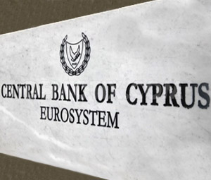 Στήνουν (;) νέα τράπεζα στην Κύπρο