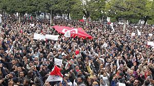 Σείστηκε από  διαδηλώσεις η Τυνησία