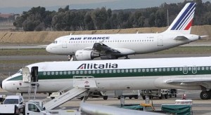 Ανοιχτή σε συγχώνευση με την Alitalia η Air France-KLM