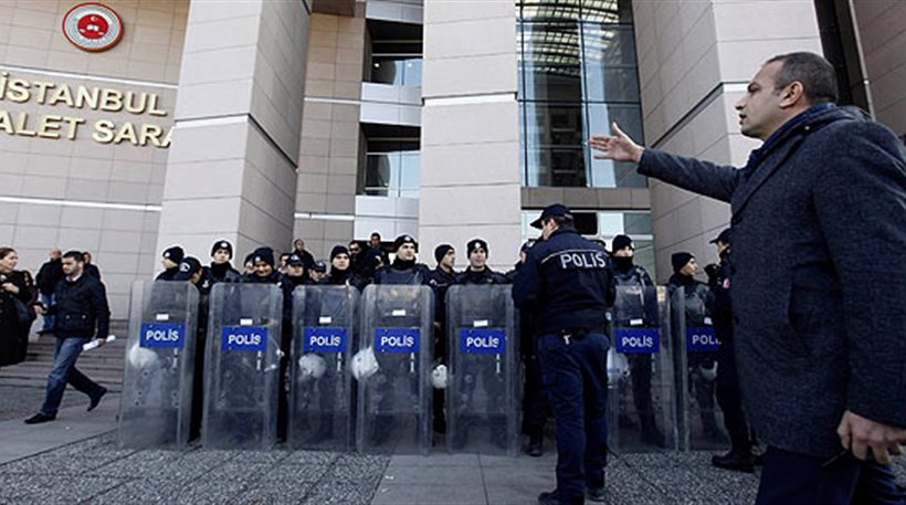 Νέες μεταθέσεις εισαγγελέων στην Τουρκία