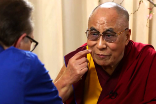 Κατά της ομοφοβίας τάχθηκε ο Δαλάι Λάμα