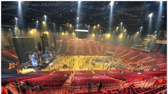 Γαλλία: Συναυλία - πείραμα με 5.000 θεατές σήμερα στο Παρίσι