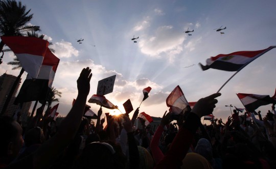 Ο Μόρσι αιχμάλωτος του στρατού - η Αίγυπτος σε κρίση