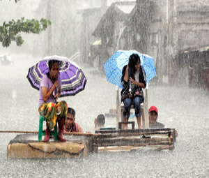 Δεύτερη ημέρα πλημμυρών στη Μανίλα