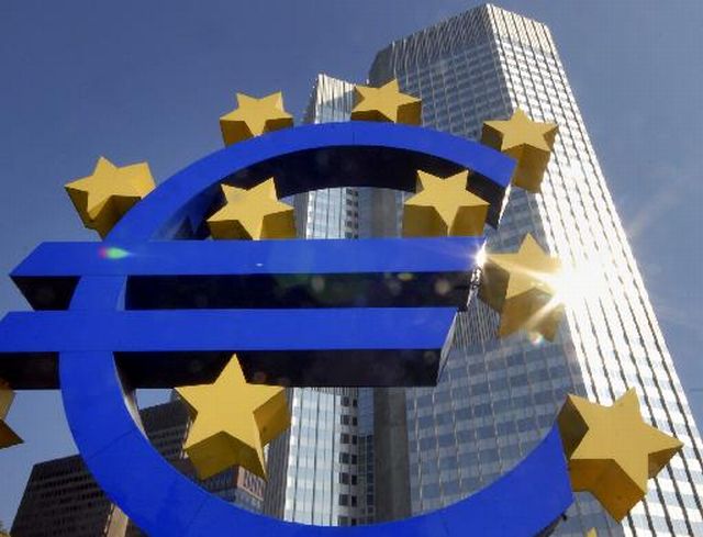 Σε μείωση του επιτοκίου της στο 0,25% προχώρησε η ΕΚΤ