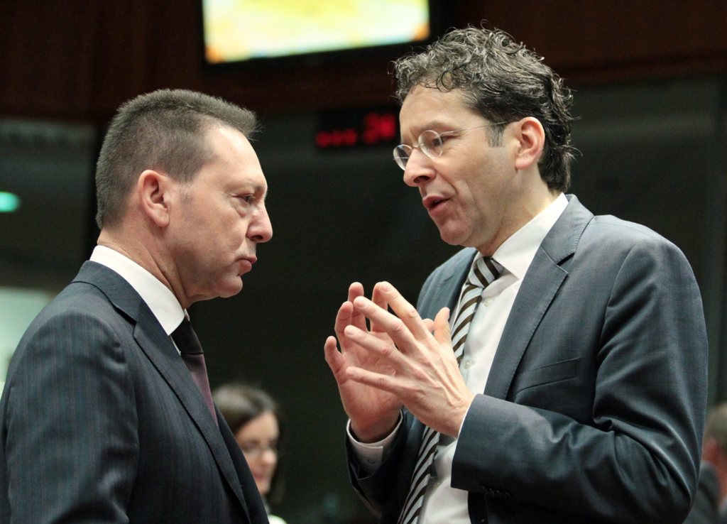 Eurogroup: Δόση τον Δεκέμβριο αν κλείσει το θέμα των ΕΑΣ