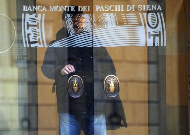 Ιταλία: Πρόσβαση της εφορίας σε 40 εκατ. λογαριασμούς