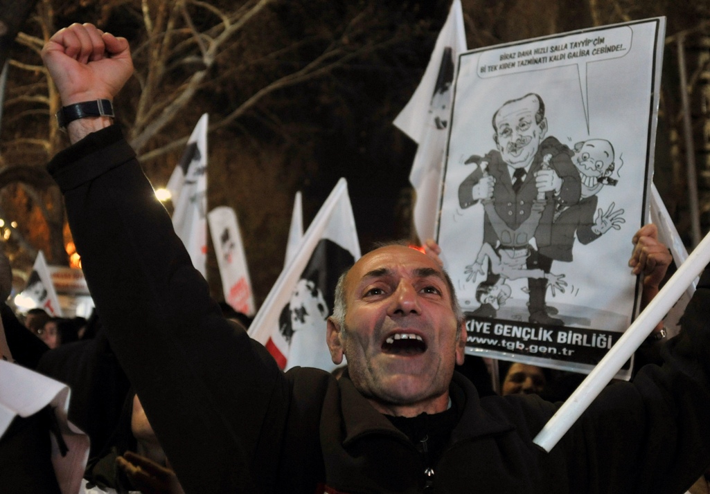 Επεισοδιακή διαδήλωση κατά του Ερντογάν